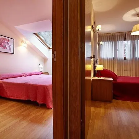 Urbanizacion Barrio De Triana 3c Apartment
